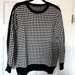 Zara knit houndstooth sweater